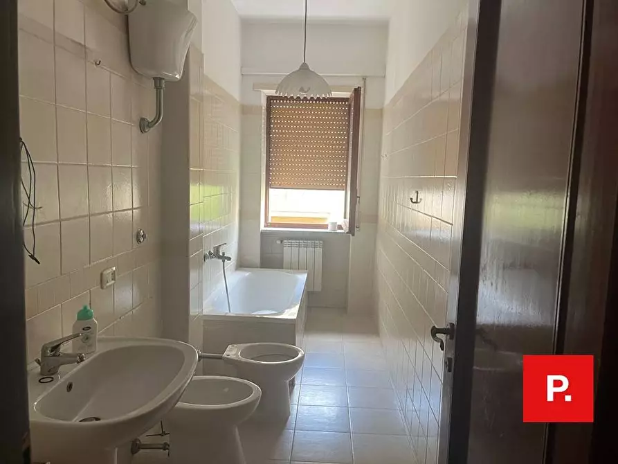 Immagine 20 di Appartamento in affitto  in via ferrarecce 197 a Caserta