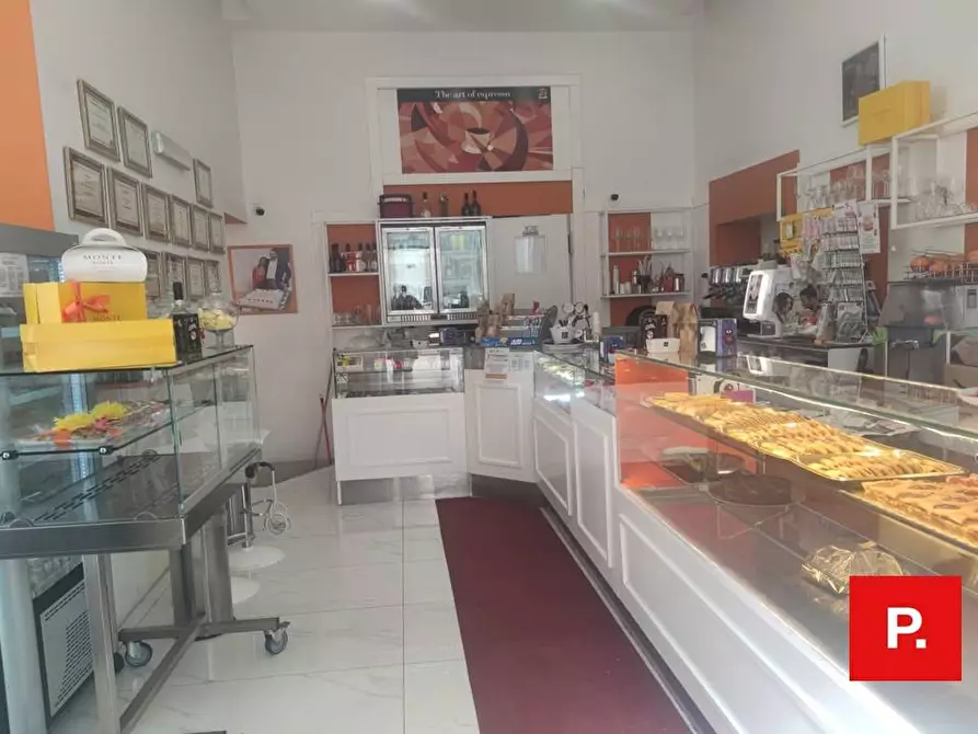 Immagine 5 di Locale commerciale in vendita  in via turati 8 a Caserta