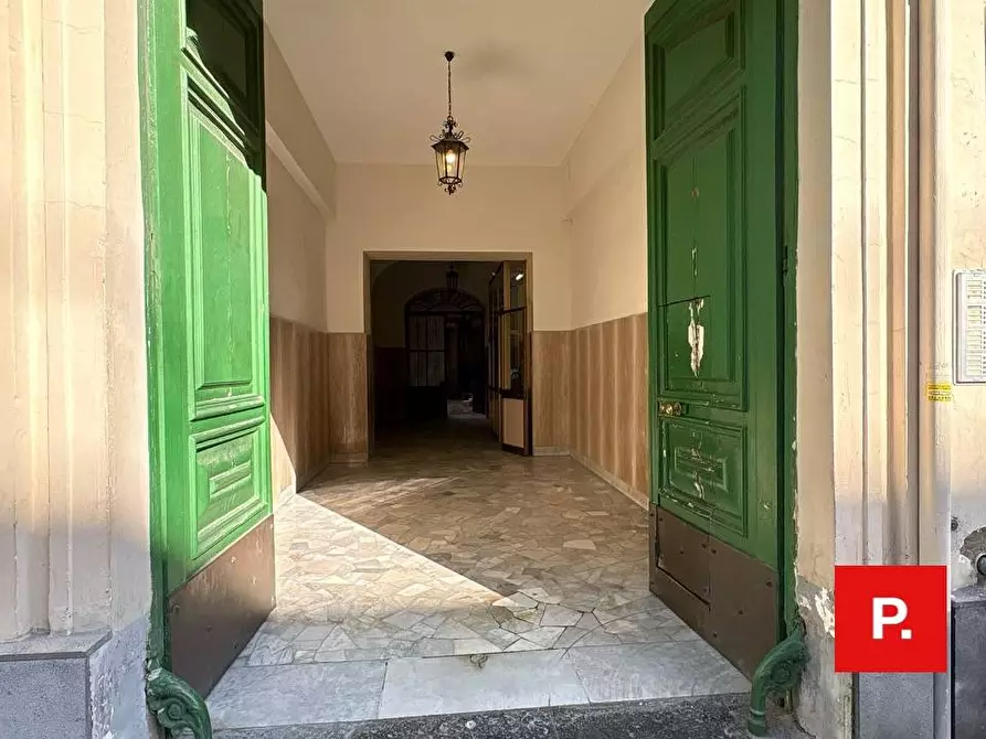 Immagine 28 di Appartamento in vendita  in Corso Meridionale a Napoli