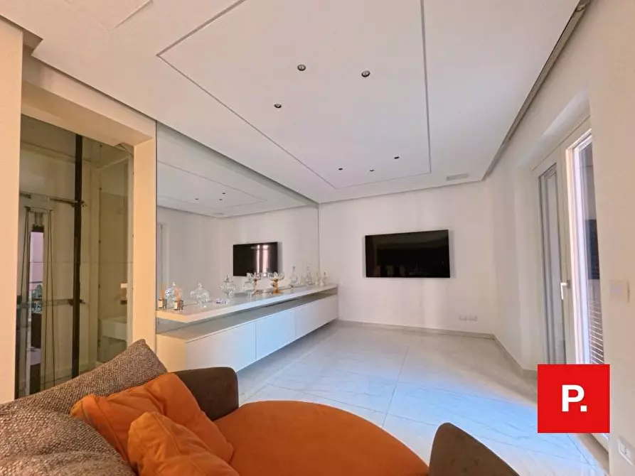 Immagine 10 di Villetta a schiera in affitto  in via Camusso a Caserta