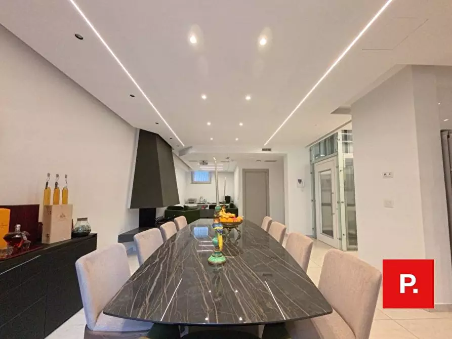 Immagine 20 di Villetta a schiera in affitto  in via Camusso a Caserta