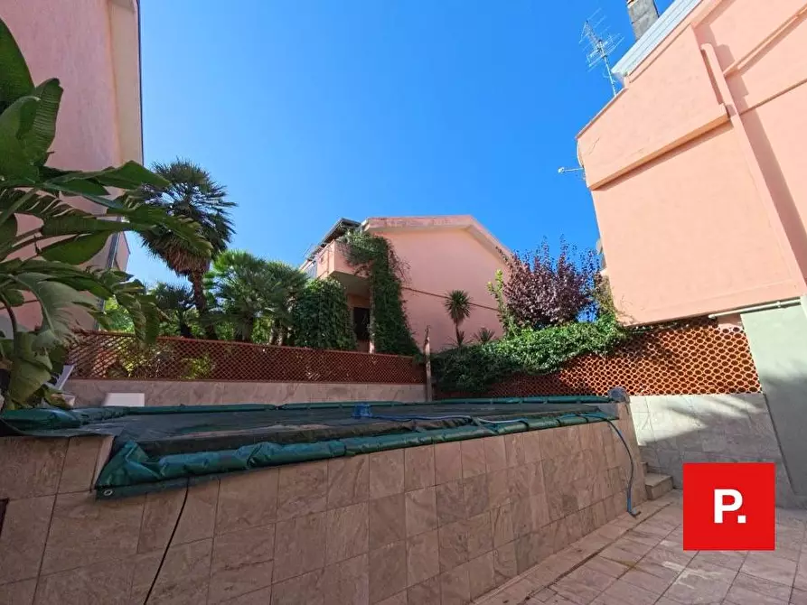 Immagine 30 di Villetta a schiera in affitto  in via Camusso a Caserta