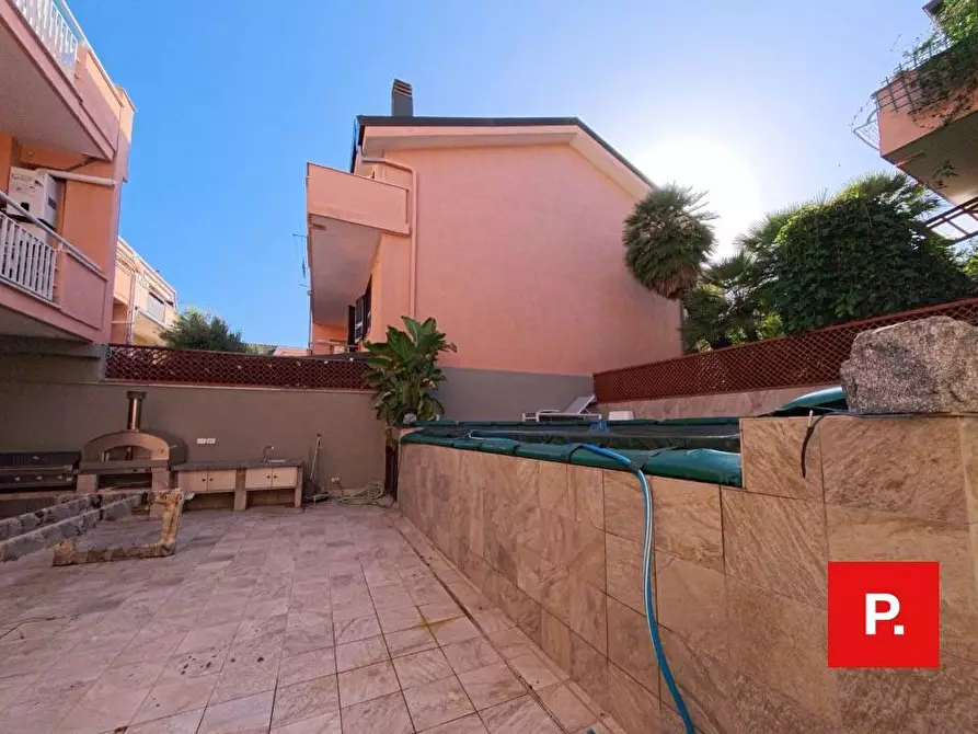 Immagine 33 di Villetta a schiera in affitto  in via Camusso a Caserta