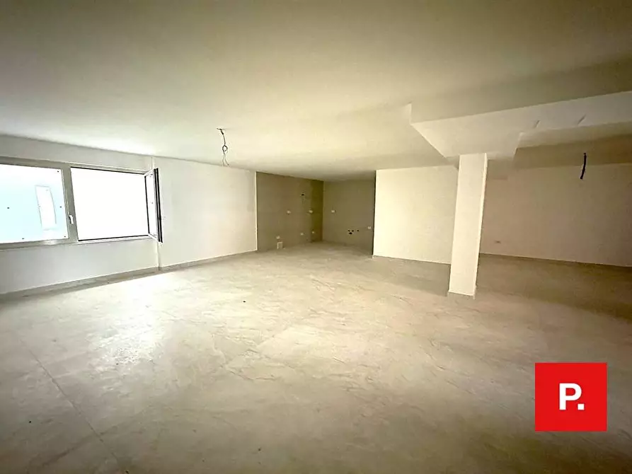 Immagine 16 di Villa in affitto  in via achille terraciano a Caserta