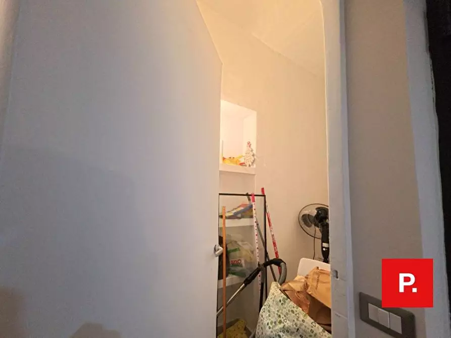 Immagine 22 di Appartamento in vendita  in VIA ROMA 90 a Caserta