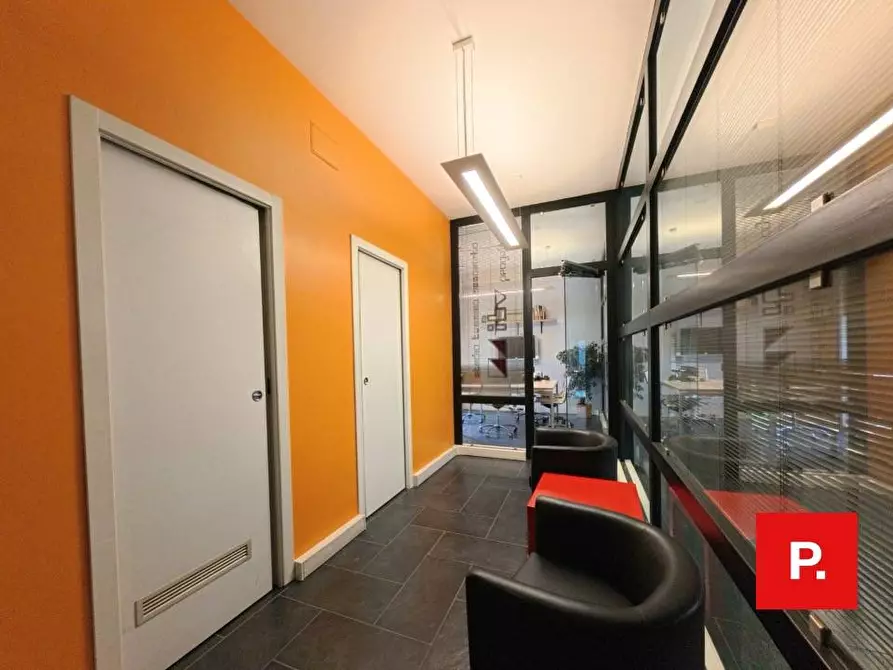 Immagine 3 di Appartamento in vendita  in via roma 92 a Caserta