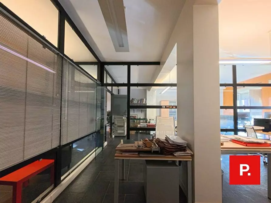 Immagine 15 di Appartamento in vendita  in via roma 92 a Caserta