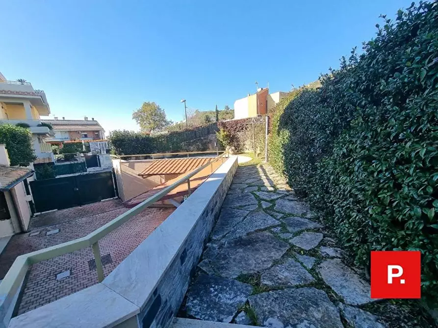 Immagine 25 di Villa in vendita  in via dell' acquarole a Formia