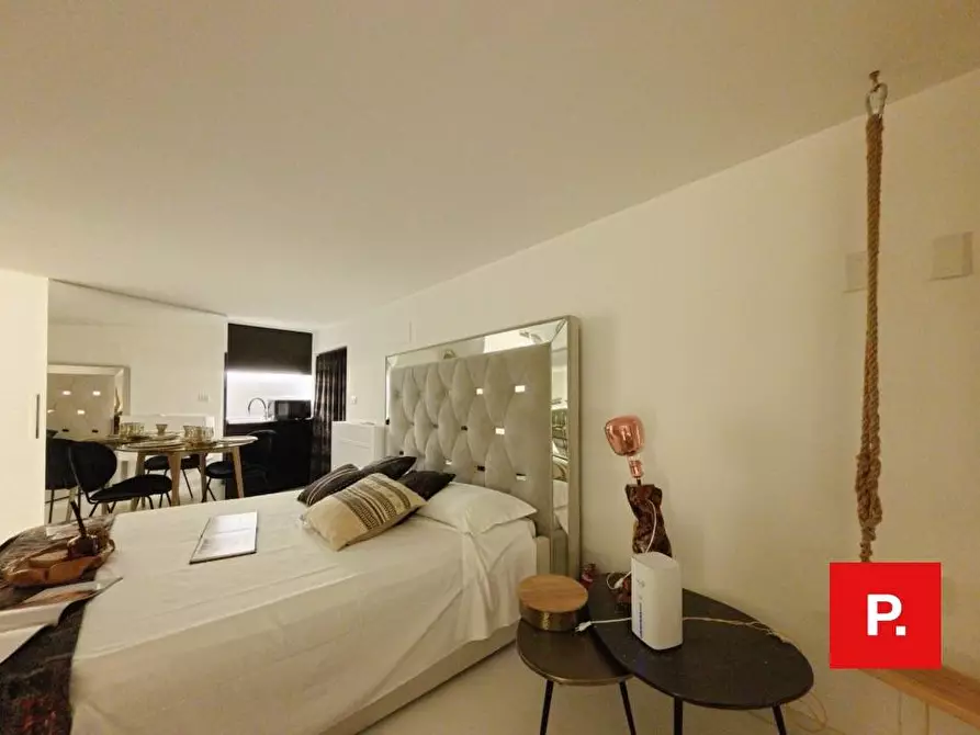 Immagine 5 di Appartamento in vendita  in via Mazzini a Caserta