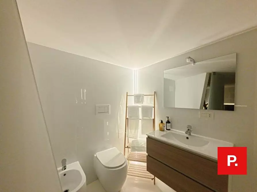 Immagine 23 di Appartamento in vendita  in via Mazzini a Caserta