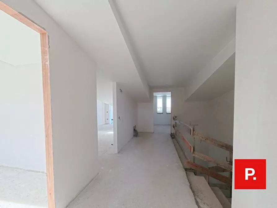 Immagine 40 di Villa in vendita  in via Nazionale Appia a Casagiove