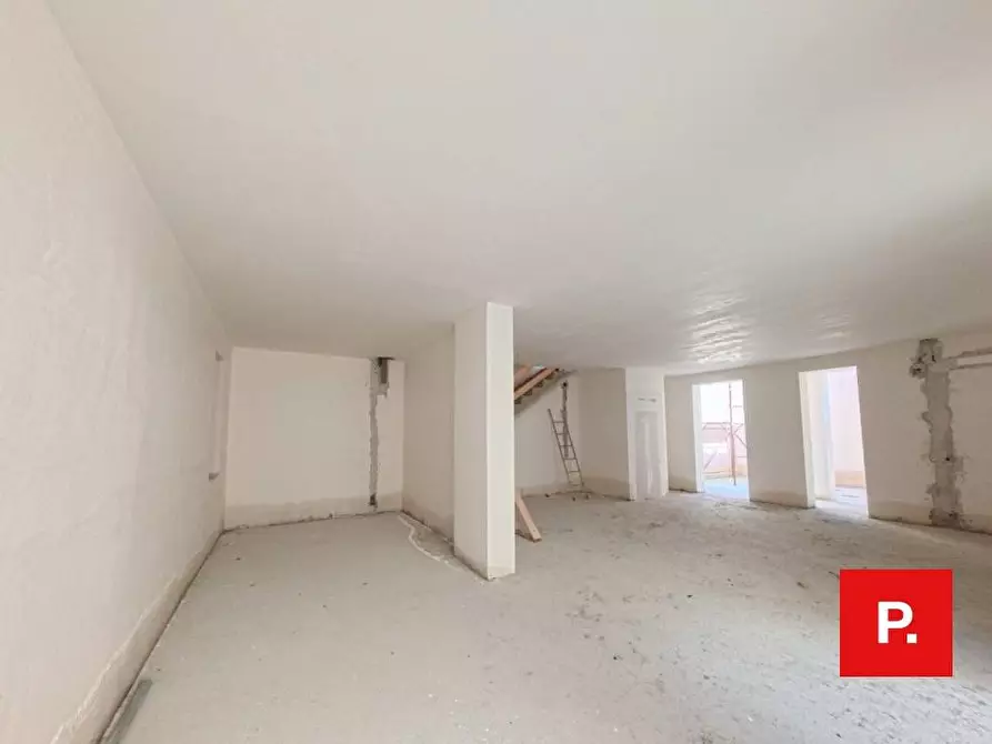 Immagine 4 di Villa in vendita  in via Nazionale Appia a Casagiove