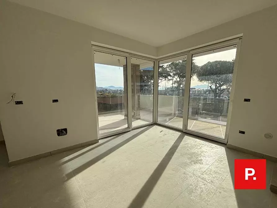 Immagine 7 di Appartamento in vendita  in via S. Chiara a Caserta