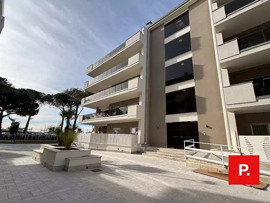 Immagine 28 di Appartamento in vendita  in via S. Chiara a Caserta