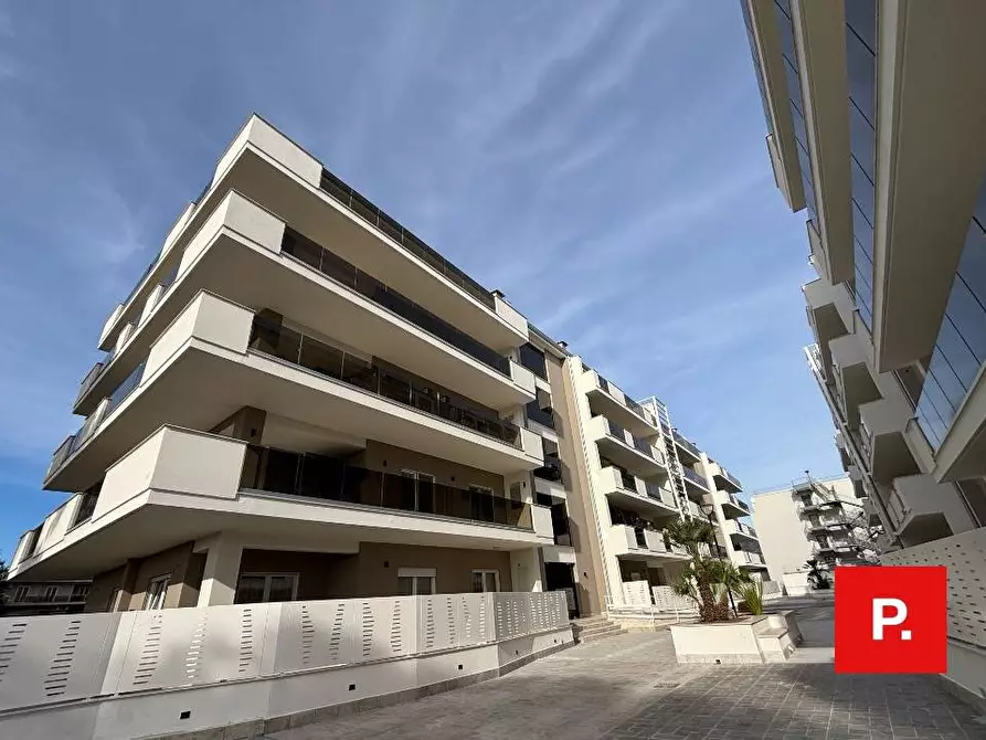 Immagine 32 di Appartamento in vendita  in via S. Chiara a Caserta