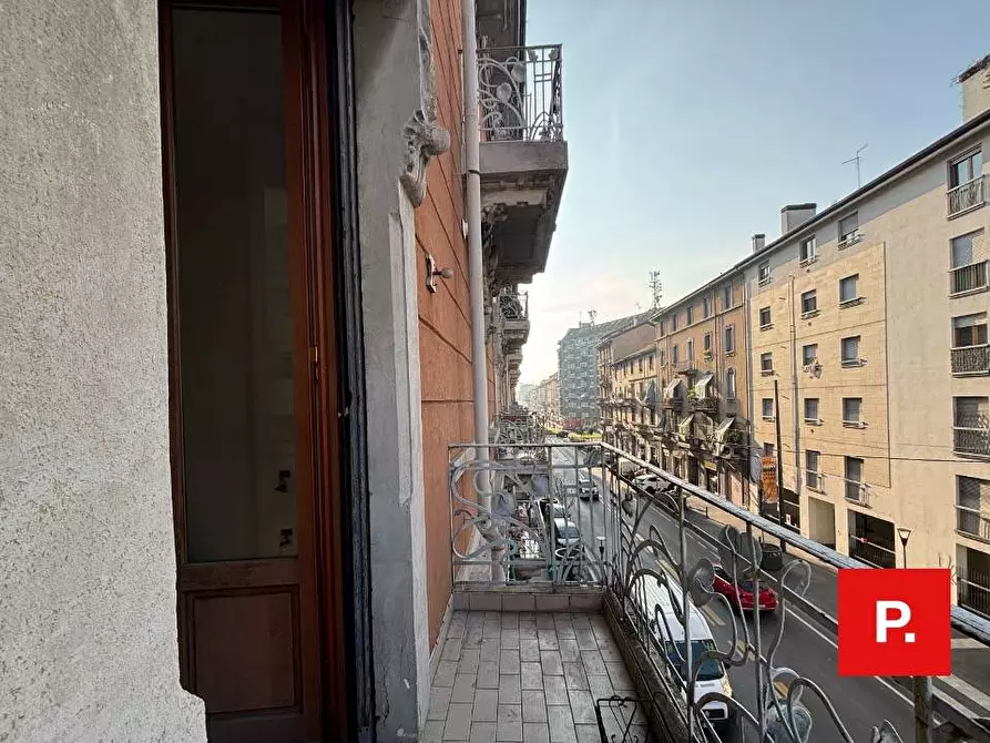 Immagine 13 di Appartamento in vendita  in via Padova a Milano