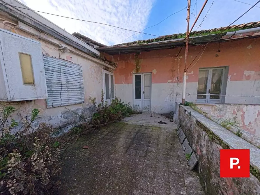 Immagine 17 di Casa indipendente in vendita  in Viella Dei Ricciardi 16 a Caserta
