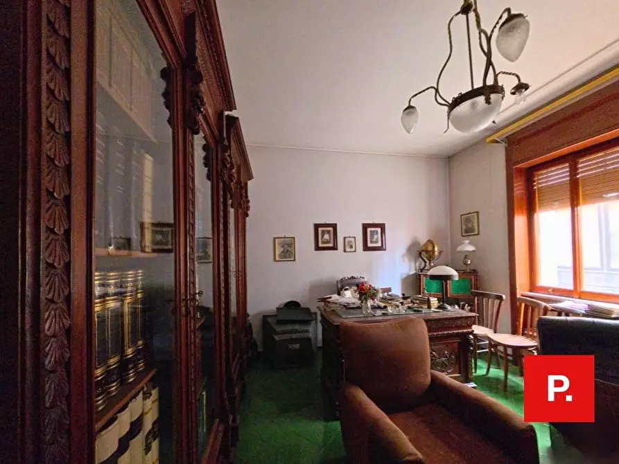 Immagine 10 di Appartamento in vendita  in VIA ROMA 11 a Caserta