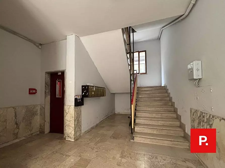 Immagine 54 di Appartamento in vendita  in VIA ROMA 11 a Caserta