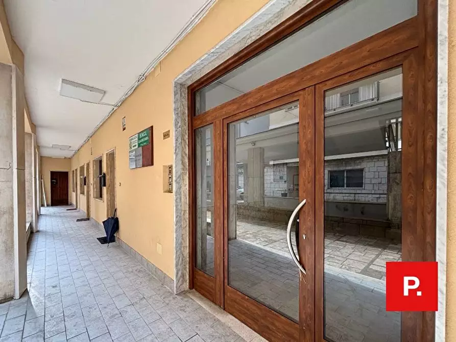 Immagine 55 di Appartamento in vendita  in VIA ROMA 11 a Caserta