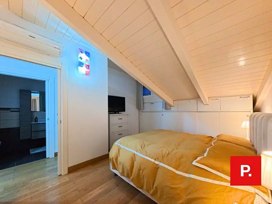 Immagine 41 di Appartamento in vendita  in Passaggio Pio IX 13 a Caserta