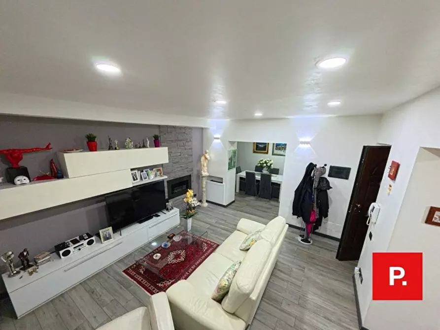 Immagine 3 di Appartamento in vendita  in Passaggio Pio IX 13 a Caserta