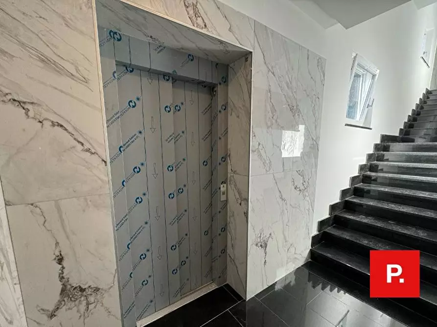 Immagine 15 di Appartamento in affitto  in Via Vico a Caserta