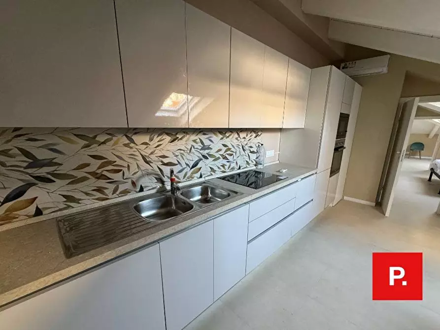 Immagine 1 di Appartamento in affitto  in Via Vico a Caserta