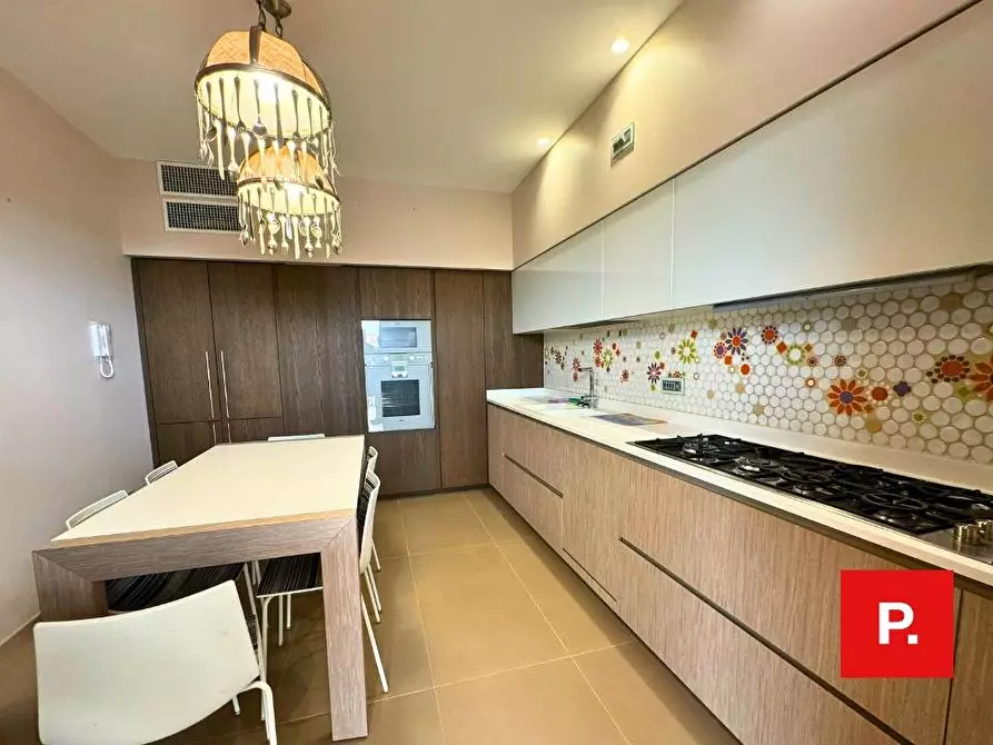 Immagine 3 di Appartamento in vendita  in via Tescione a Caserta