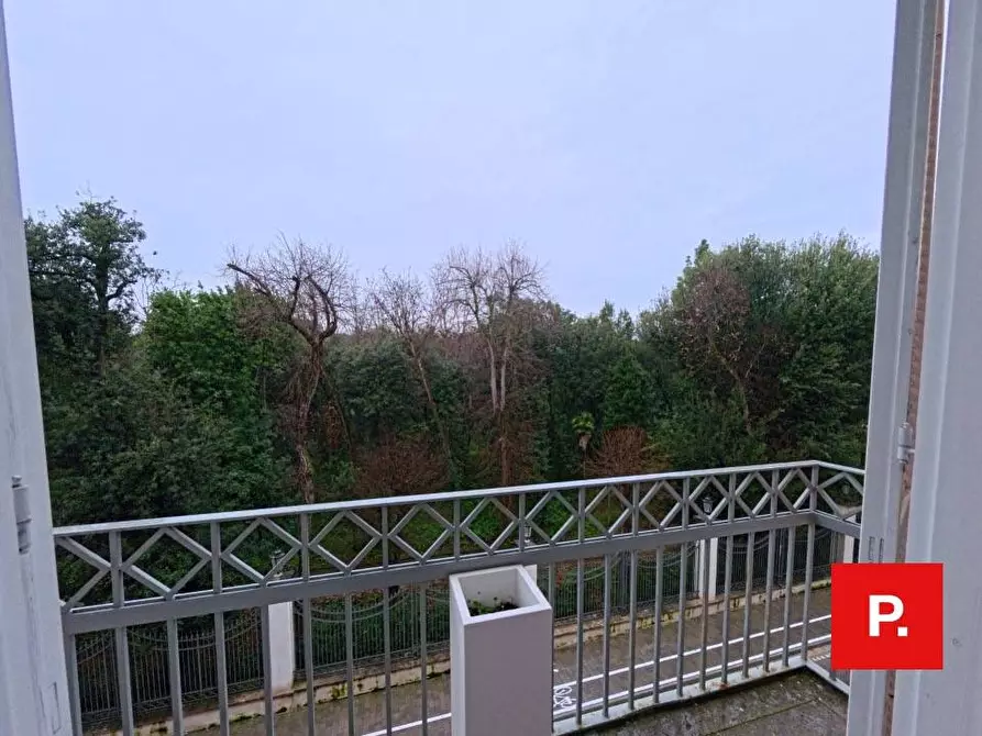 Immagine 31 di Appartamento in affitto  in Corso Giannone 62 a Caserta