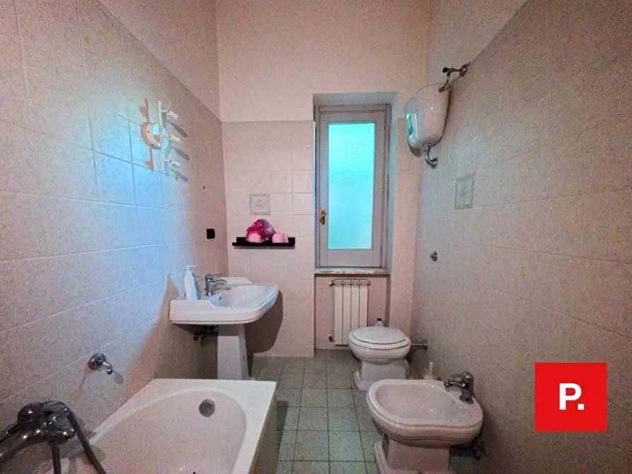 Immagine 13 di Appartamento in affitto  in via ferrante 1 a Caserta