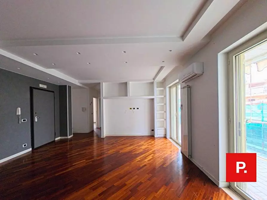 Immagine 5 di Appartamento in vendita  a Caserta