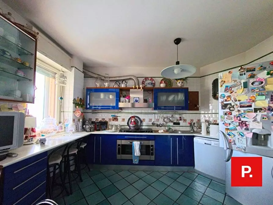 Immagine 17 di Appartamento in vendita  in VIA SAN DONATO a Caserta