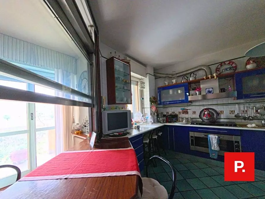 Immagine 16 di Appartamento in vendita  in VIA SAN DONATO a Caserta