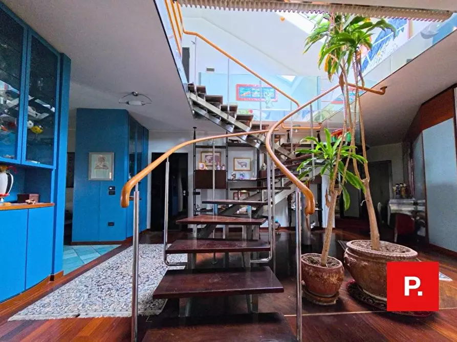 Immagine 2 di Appartamento in vendita  in VIA SAN DONATO a Caserta