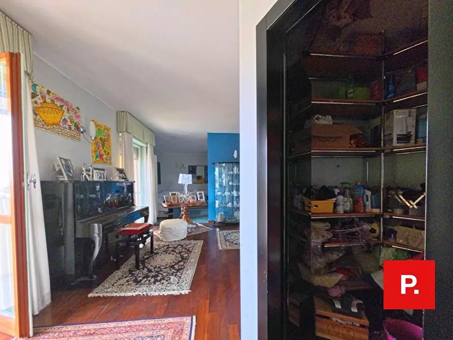 Immagine 21 di Appartamento in vendita  in VIA SAN DONATO a Caserta