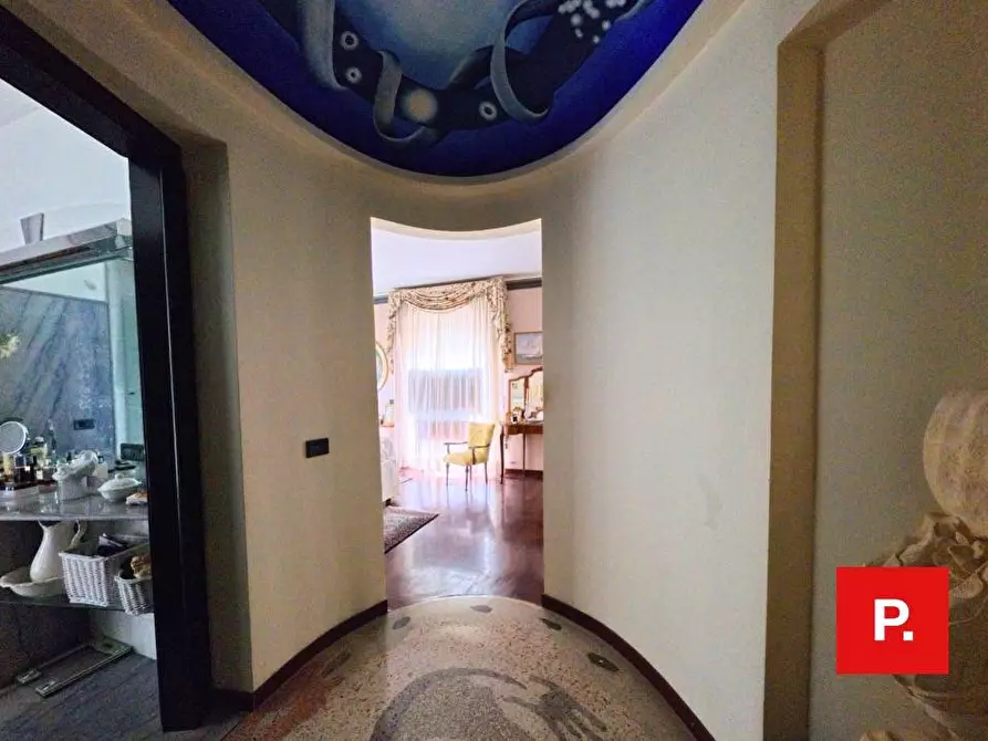 Immagine 41 di Appartamento in vendita  in VIA SAN DONATO a Caserta