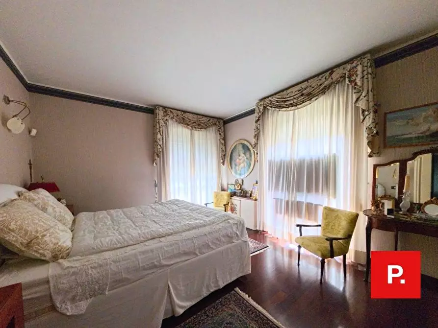 Immagine 42 di Appartamento in vendita  in VIA SAN DONATO a Caserta