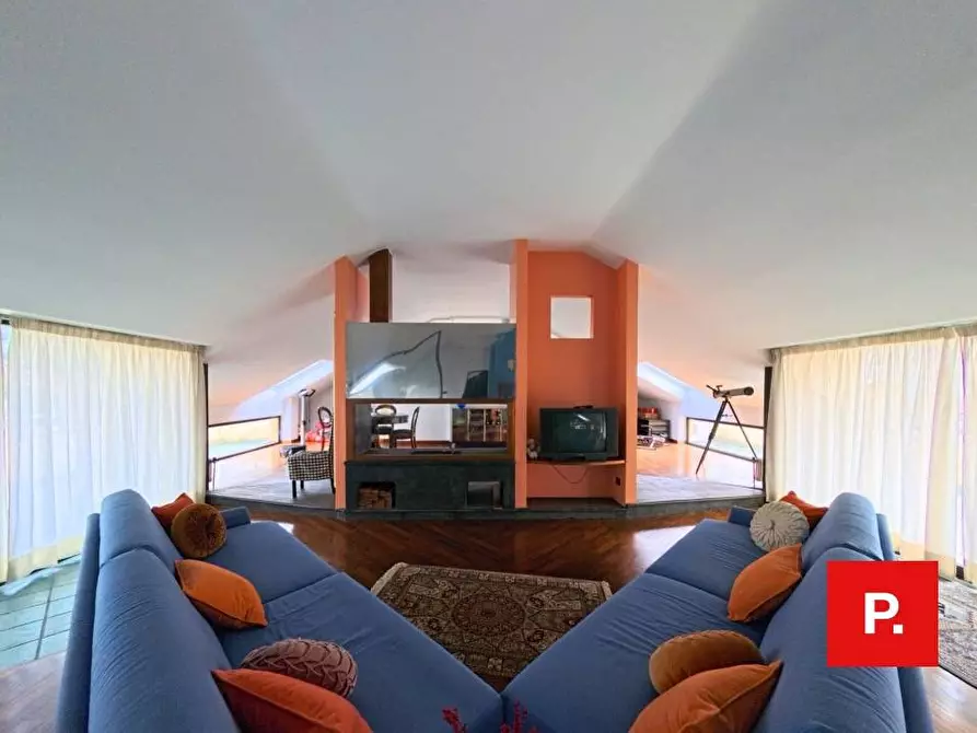 Immagine 60 di Appartamento in vendita  in VIA SAN DONATO a Caserta