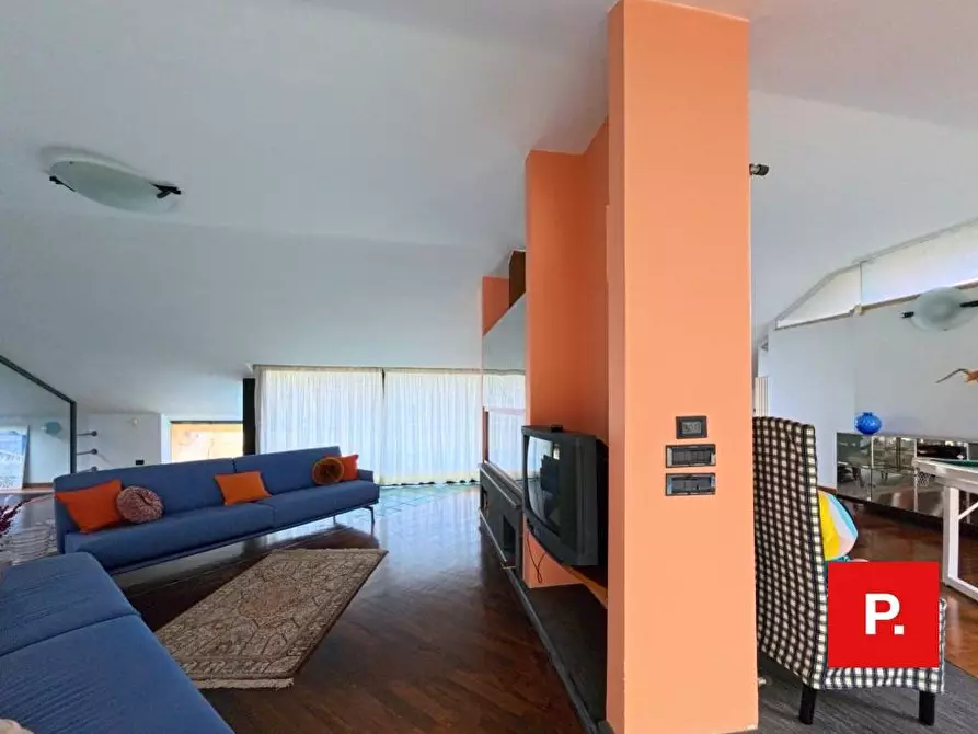 Immagine 63 di Appartamento in vendita  in VIA SAN DONATO a Caserta