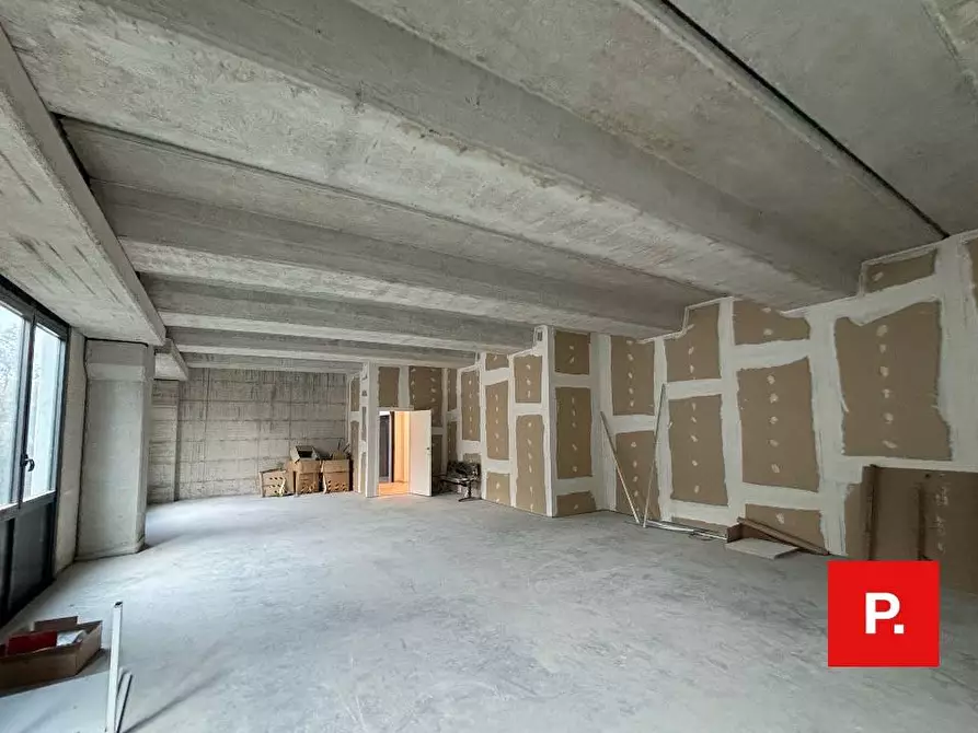 Immagine 2 di Ufficio in vendita  in Viale delle industrie 2 a Caserta