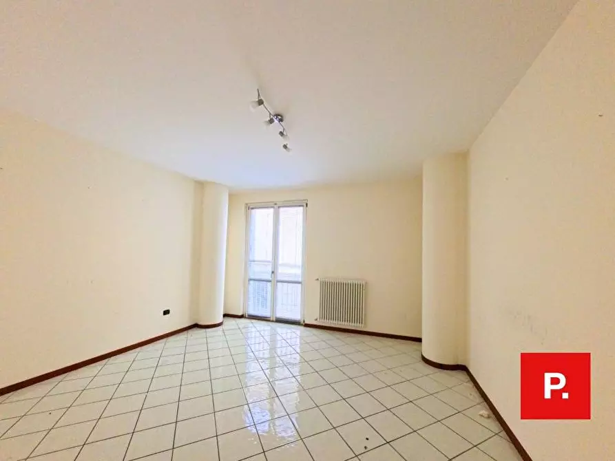 Immagine 23 di Appartamento in vendita  in via mazzini via maielli a Caserta