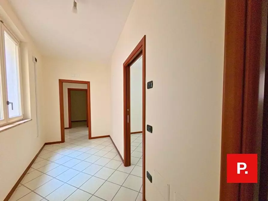 Immagine 13 di Appartamento in vendita  in via mazzini via maielli a Caserta