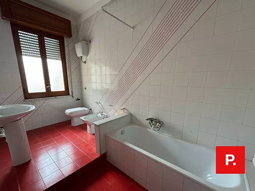 Immagine 9 di Appartamento in vendita  in via cairoli 32 a Capodrise