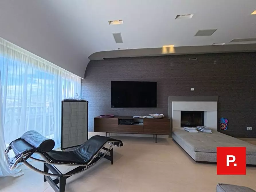 Immagine 4 di Appartamento in vendita  in Corso Giannone 44 a Caserta