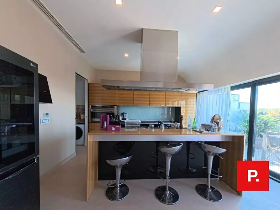 Immagine 9 di Appartamento in vendita  in Corso Giannone 44 a Caserta