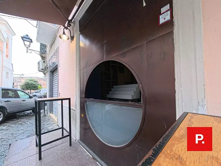 Immagine 29 di Locale commerciale in affitto  in VIA FERRANTE 7 a Caserta