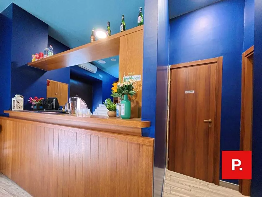 Immagine 11 di Locale commerciale in affitto  in VIA FERRANTE 7 a Caserta