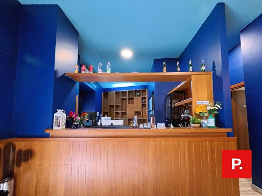 Immagine 3 di Locale commerciale in affitto  in VIA FERRANTE 7 a Caserta