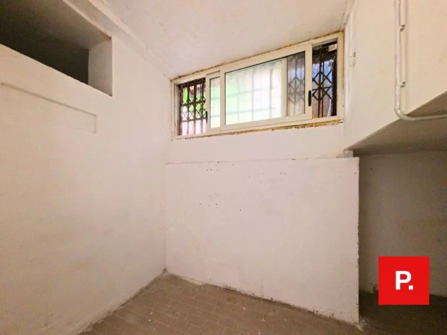 Immagine 10 di Locale commerciale in affitto  in Via Santorio 5 a Caserta